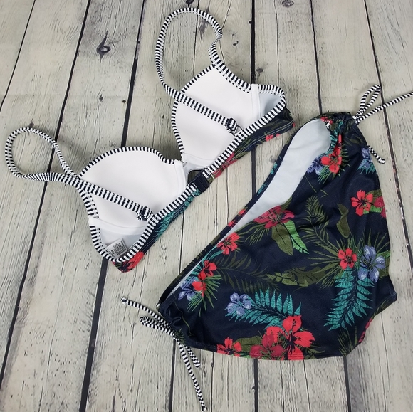 GINA BENOTTI | floral & stripe bikini swim suit - Picture 3 of 7